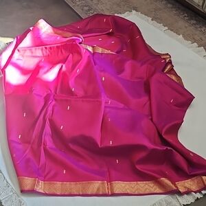Indian WOMENS VINTAGE Burgundy Pink & Gold Chanderi Large Pure SILK SAREE SARI